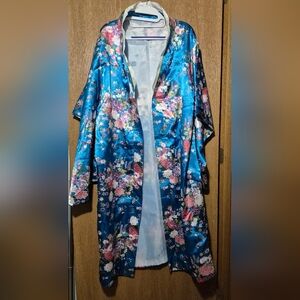 Women Blue Satin Floral Kimono Robe 23"×46"             ** No Belt